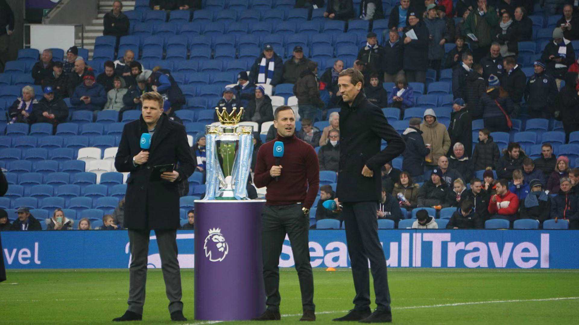 术布置上的 术布置上的